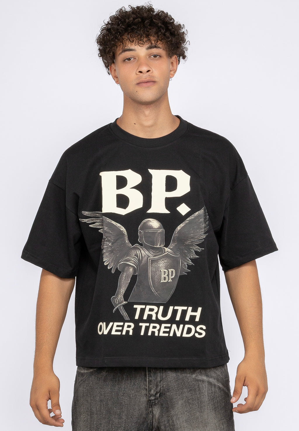 Boxy Fit T-shirt – "Knight" Edition