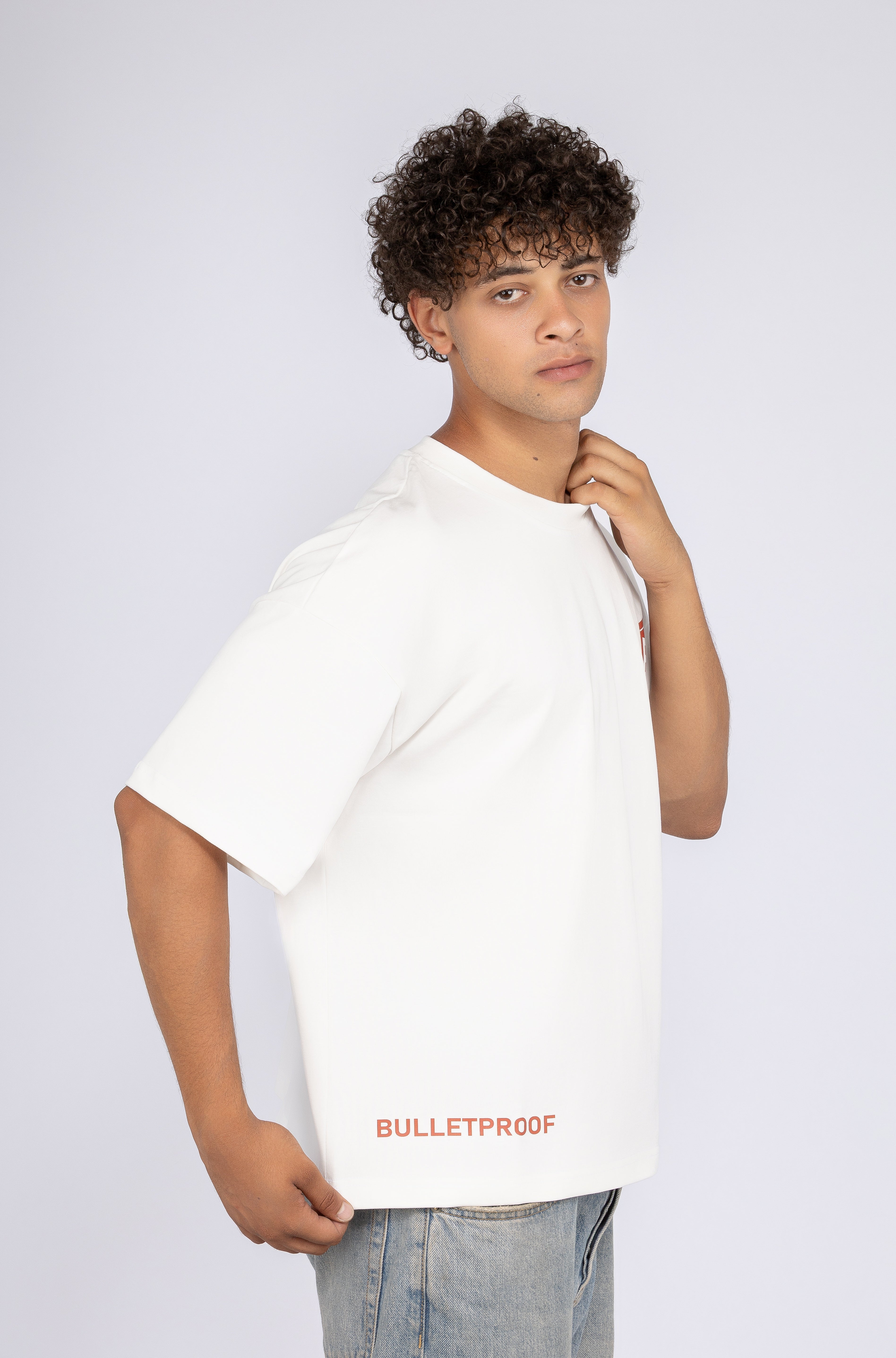 Boxy Fit T-shirt – "UNBROKEN" Edition